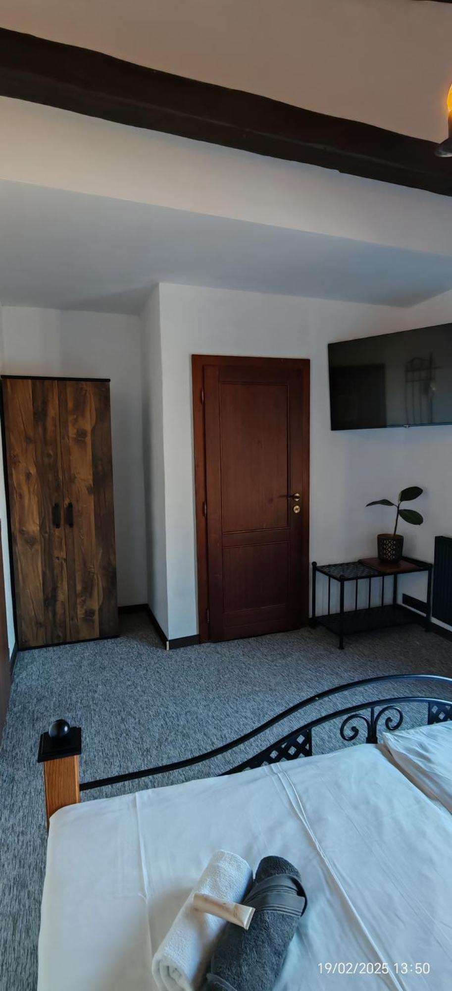 Hotel Plzensky Dvur Фридек-Мистек Экстерьер фото